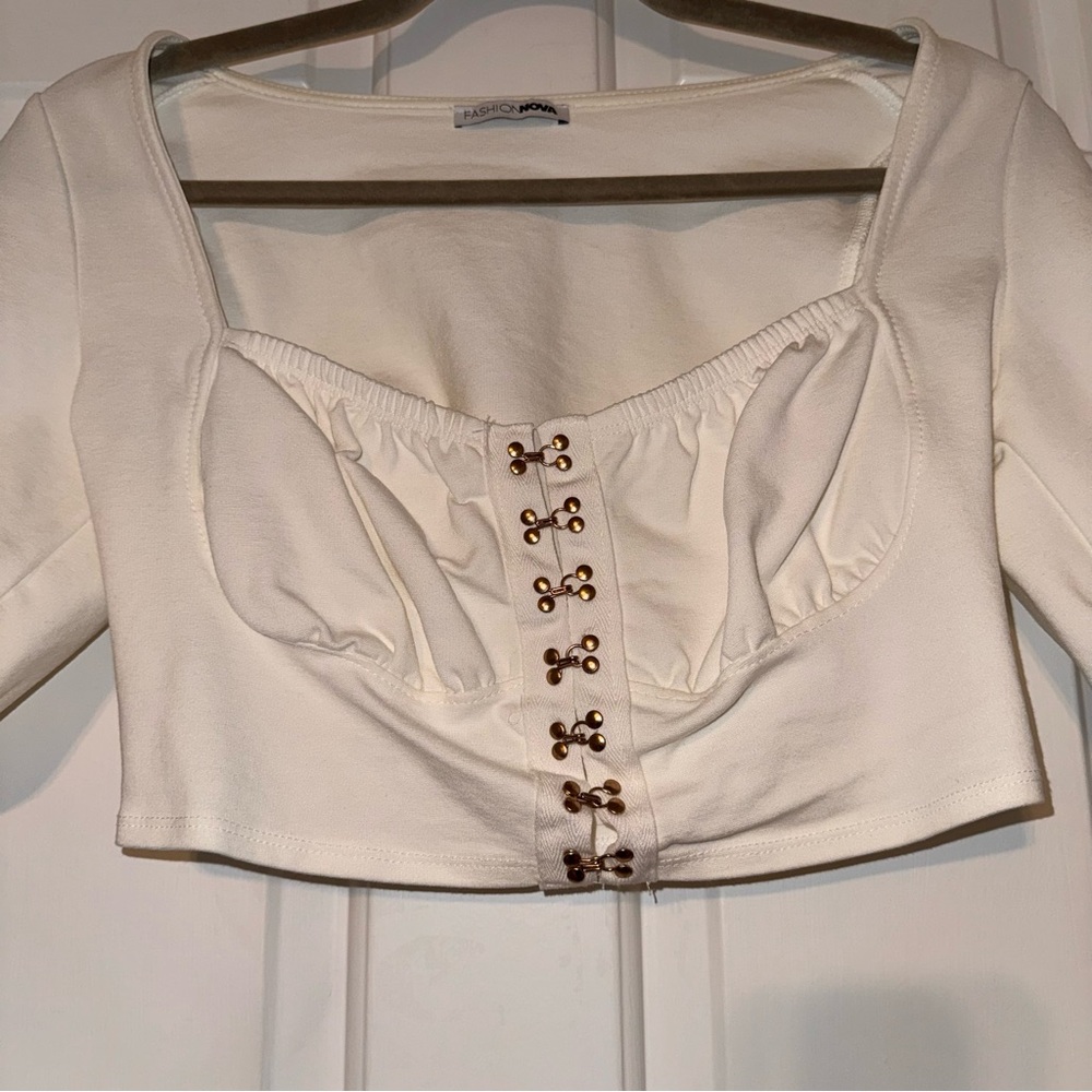 Fashion Nova White Puff Sleeve Crop Top Front gold eye Hook Detail corset like M - Picture 6 of 11